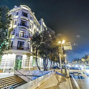 Апартаменты Targovu 3, Баку